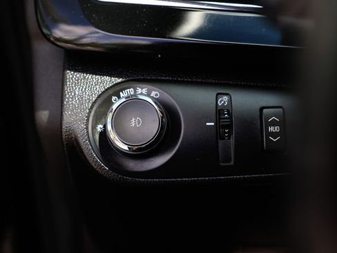 Used 2015 Chevrolet SS image 53