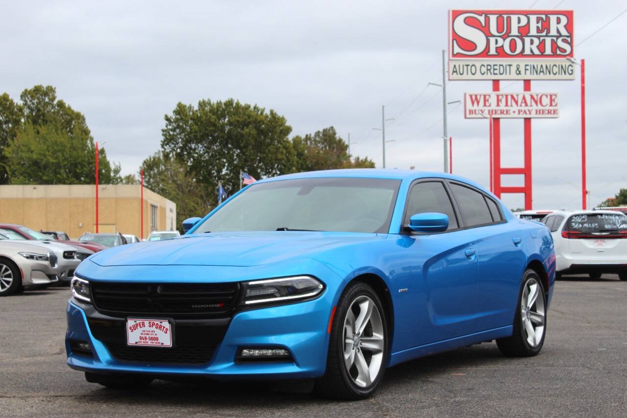 Used 2016 Dodge Charger R/T RWD image 7