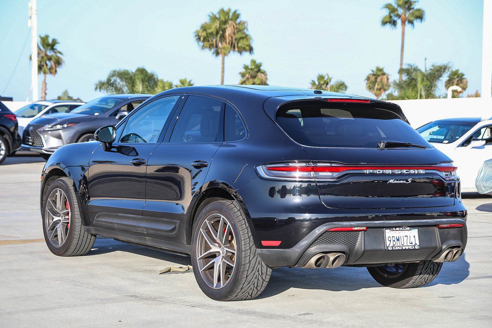 Used 2022 Porsche Macan S AWD/4WD image 5