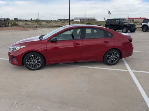 Used 2024 Kia Forte GT-Line w/ GT-Line Premium Package FWD image 2