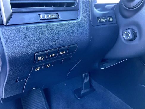 Used 2018 Lexus RX 350L Luxury w/ Accessory Package FWD image 33