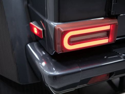 Used 2017 Mercedes-Benz G 550 Squared image 31