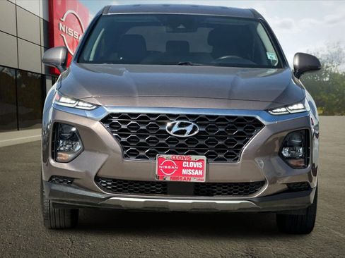 Used 2019 Hyundai Santa Fe SE FWD image 11