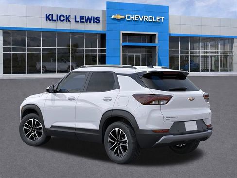 New 2026 Chevrolet TrailBlazer LT w/ Driver Confidence Package AWD/4WD image 3