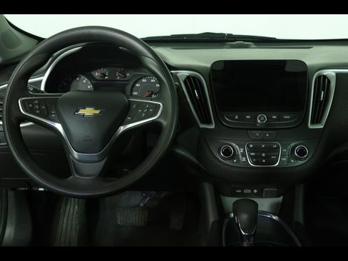 Used 2023 Chevrolet Malibu LT w/ Driver Confidence Package FWD image 11