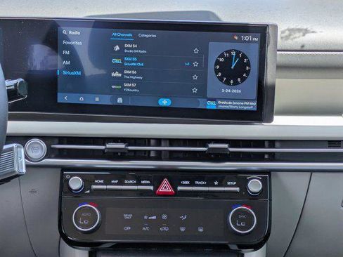 New 2026 Hyundai Tucson Blue SE AWD/4WD image 12