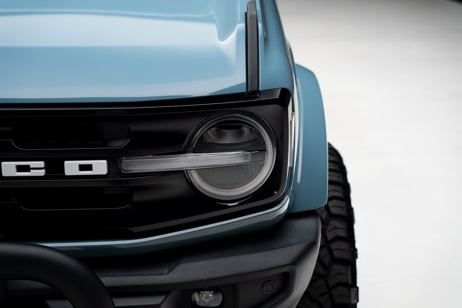 Used 2023 Ford Bronco Outer Banks AWD/4WD image 13