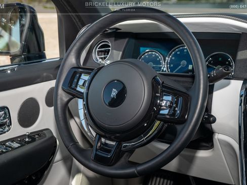 Used 2022 Rolls-Royce Cullinan AWD/4WD image 30