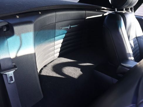 Used 2003 Ford Thunderbird image 8