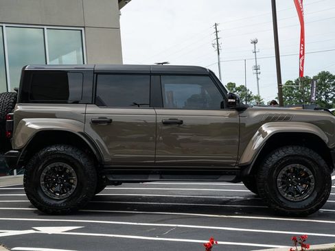 Used 2025 Ford Bronco Raptor AWD/4WD image 10