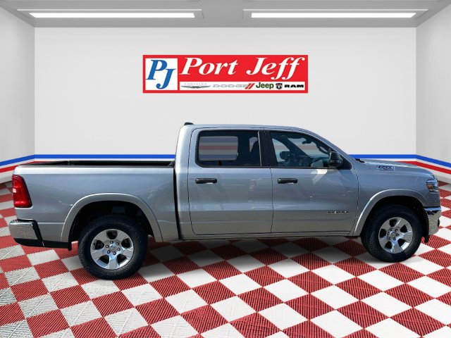 Certified 2025 RAM 1500 Big Horn AWD/4WD image 3