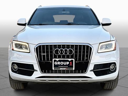 Used 2017 Audi Q5 2.0T Premium Plus w/ Technology Package image 4