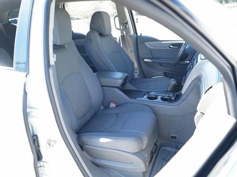 Used 2017 Chevrolet Traverse LT w/ LPO, 'HIT The Road' Package image 32