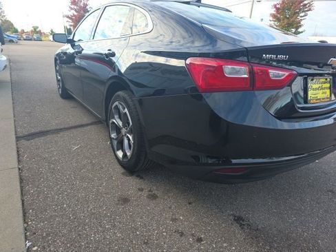 Used 2024 Chevrolet Malibu LT image 9