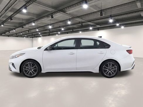 Used 2022 Kia Forte GT-Line w/ GT-Line Premium Package FWD image 6