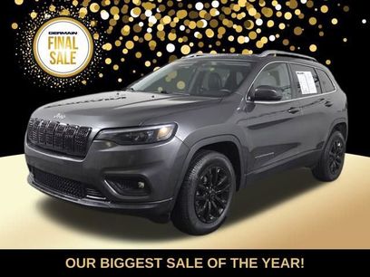 Used 2019 Jeep Cherokee Latitude Plus w/ Cold Weather Group