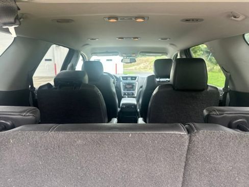 Used 2014 GMC Acadia SLT AWD/4WD image 7