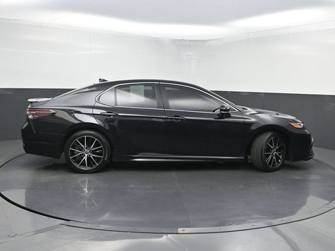 Used 2024 Toyota Camry SE FWD image 41