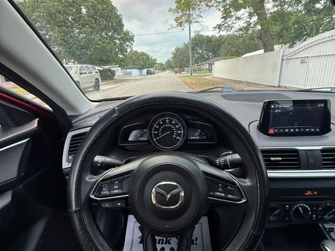 Used 2017 MAZDA MAZDA3 Sport FWD image 14