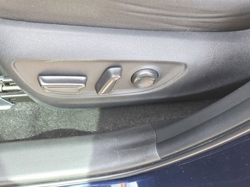 Used 2025 Toyota RAV4 XLE w/ Convenience Package AWD/4WD image 16