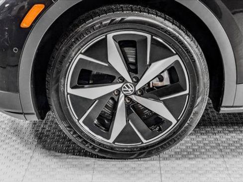 Used 2023 Volkswagen ID.4 S RWD image 36