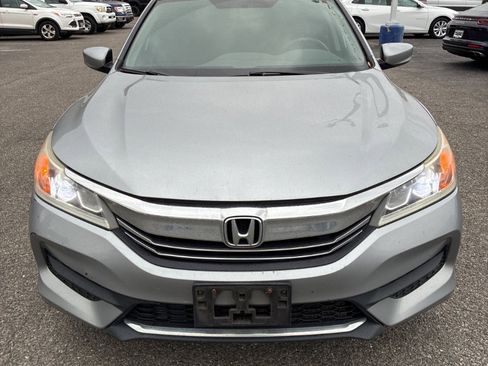Used 2017 Honda Accord LX image 2