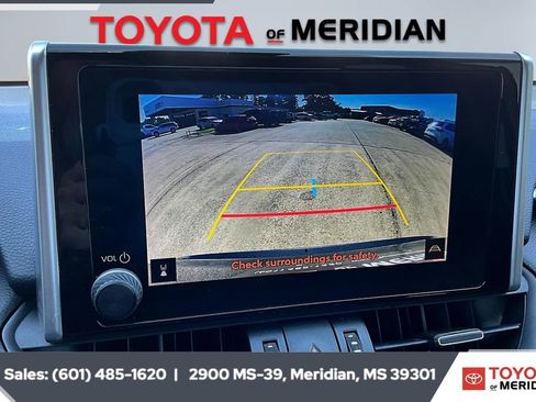 Used 2024 Toyota RAV4 XLE Premium image 15