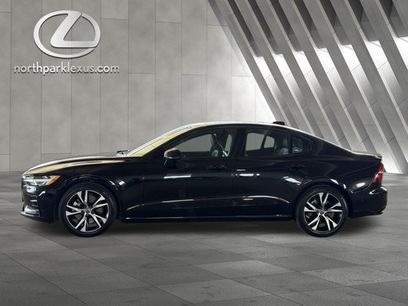 Used 2022 Volvo S60 B5 R-Design