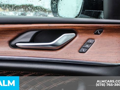 Used 2024 Jeep Grand Cherokee L Summit w/ Advanced Protech Group IV AWD/4WD image 40