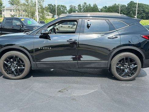 Used 2023 Chevrolet Blazer LT AWD/4WD image 4