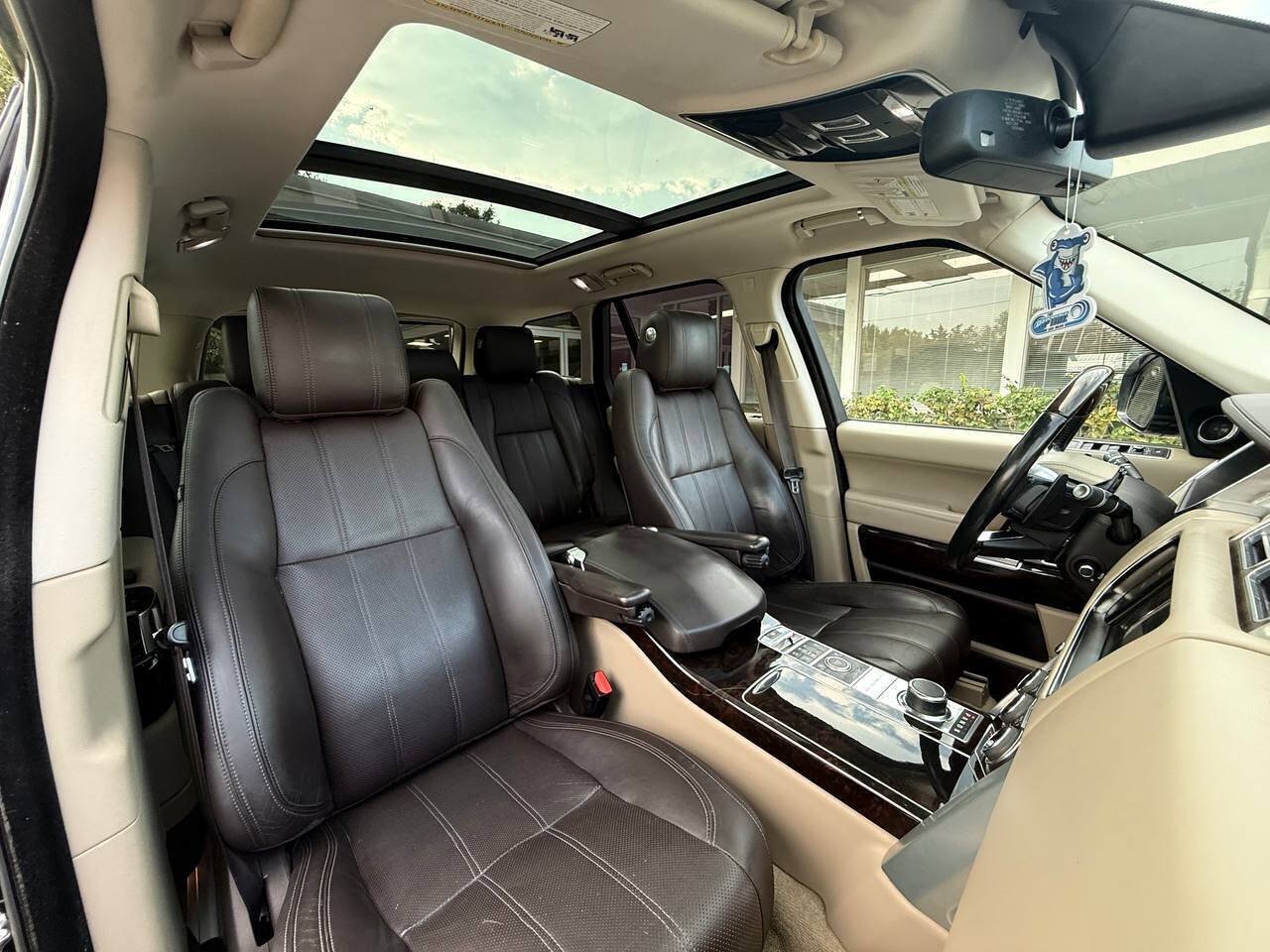 Used 2014 Land Rover Range Rover HSE AWD/4WD image 31