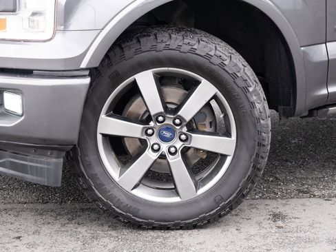 Used 2017 Ford F150 Lariat w/ Equipment Group 502A Luxury image 25