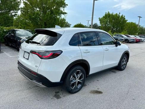 New 2026 Honda HR-V EX-L image 6