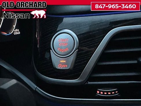 Used 2022 BMW 750i xDrive w/ Executive Package image 21