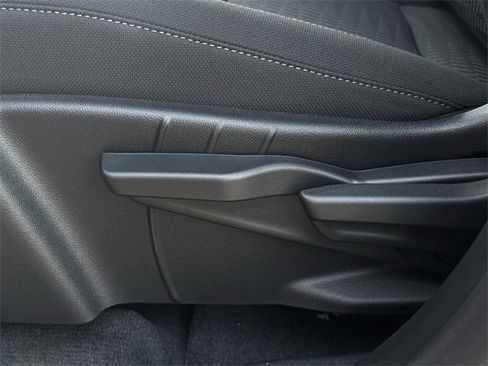 New 2026 Chevrolet Equinox LT image 23