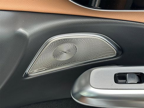 New 2026 Mercedes-Benz E 350 4MATIC Sedan image 19