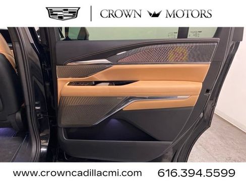 Certified 2025 Cadillac Escalade IQ Sport 2 AWD/4WD image 26