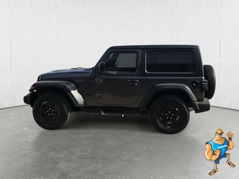 Used 2025 Jeep Wrangler Sport image 8