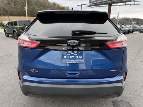 Used 2023 Ford Edge SE image 6