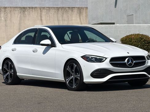 Used 2022 Mercedes-Benz C 300 Sedan image 5