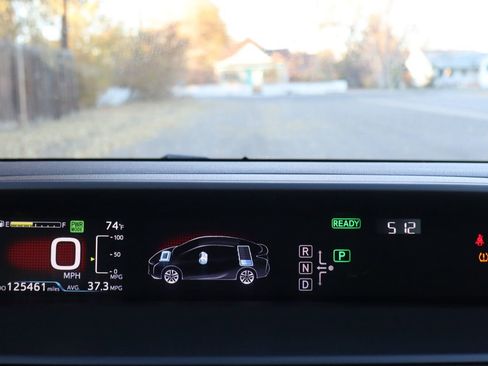 Used 2017 Toyota Prius Two image 35