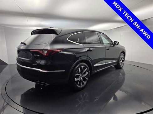 Used 2024 Acura MDX SH-AWD w/ Technology Package image 17