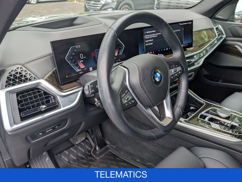 Used 2025 BMW X5 xDrive40i w/ Premium Package AWD/4WD image 13