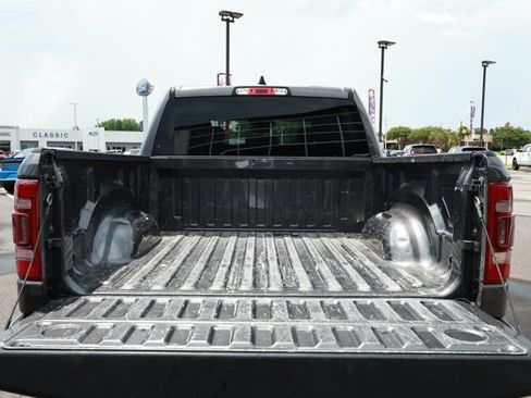 Used 2024 RAM 1500 Laramie RWD image 8