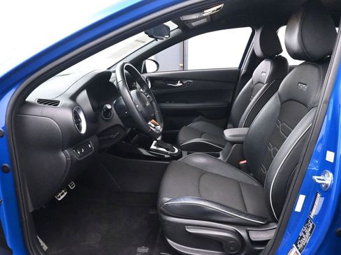 Used 2023 Kia Forte GT-Line w/ GT-Line Technology Package image 15