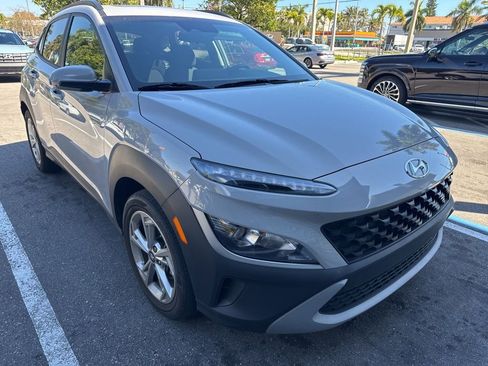Certified 2023 Hyundai Kona SEL w/ Convenience Package image 5