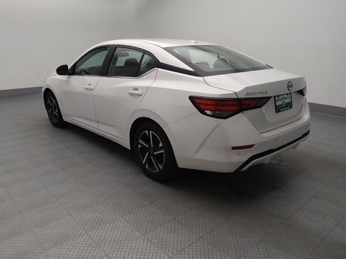 Used 2024 Nissan Sentra SV FWD image 3