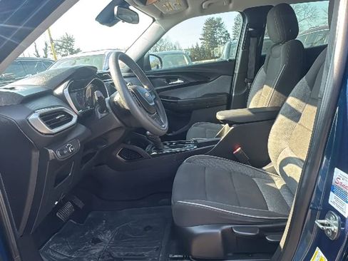 Used 2021 Chevrolet TrailBlazer LS image 11