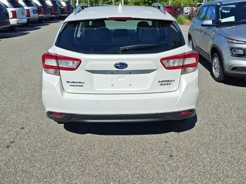 Used 2017 Subaru Impreza 2.0i Limited w/ Moonroof/BSD & Rcta/Eyesight AWD/4WD image 7