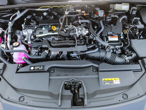 New 2026 Toyota Prius LE FWD image 14